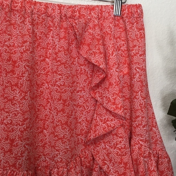 Michael Kors Floral Ruffle Skirt - Picture 4 of 7